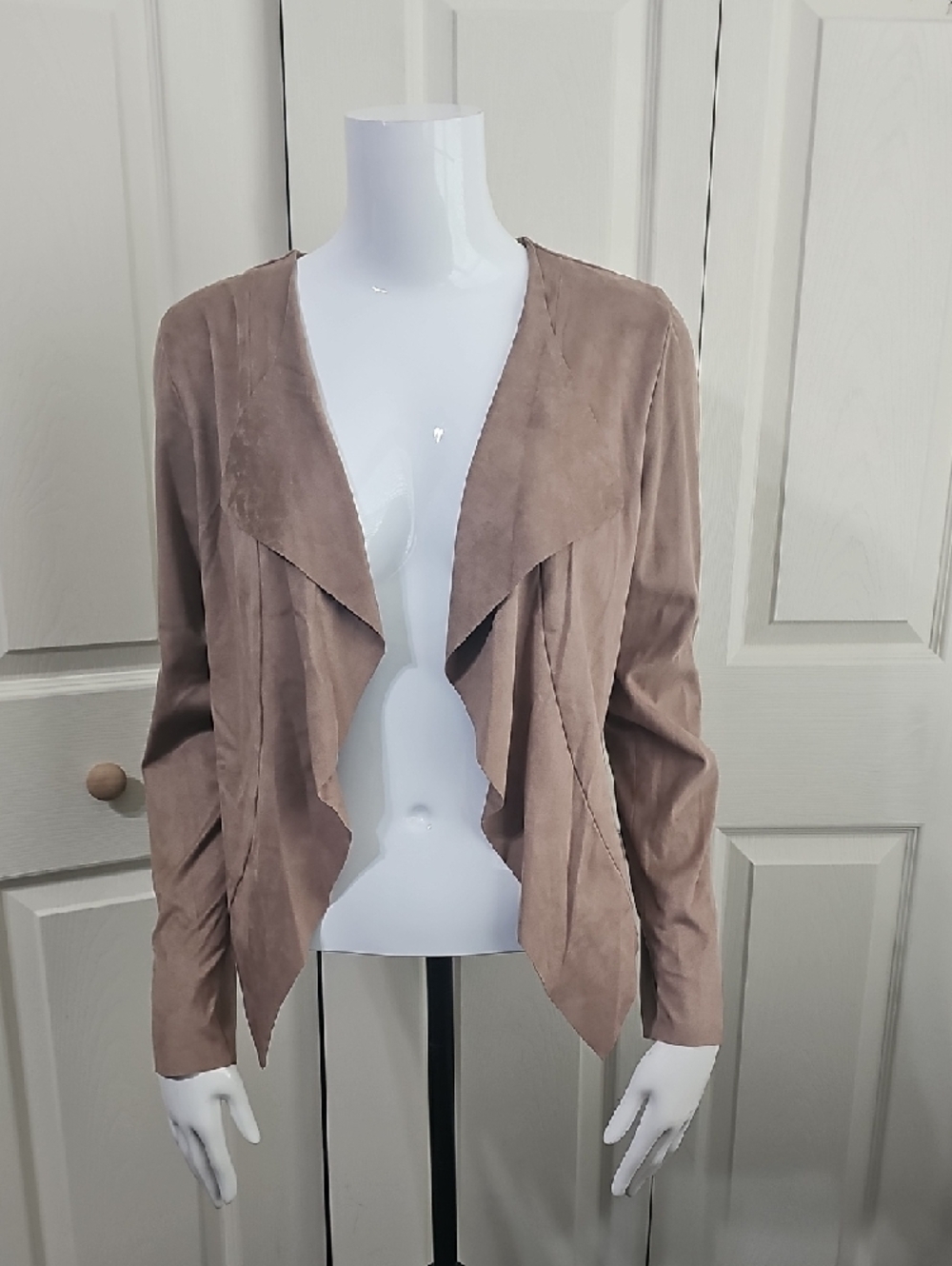 Elaine Turner women's Taupe Faux Suede Draped jacket.  #0310
